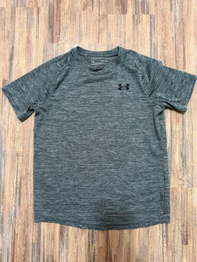 Under armour youth large